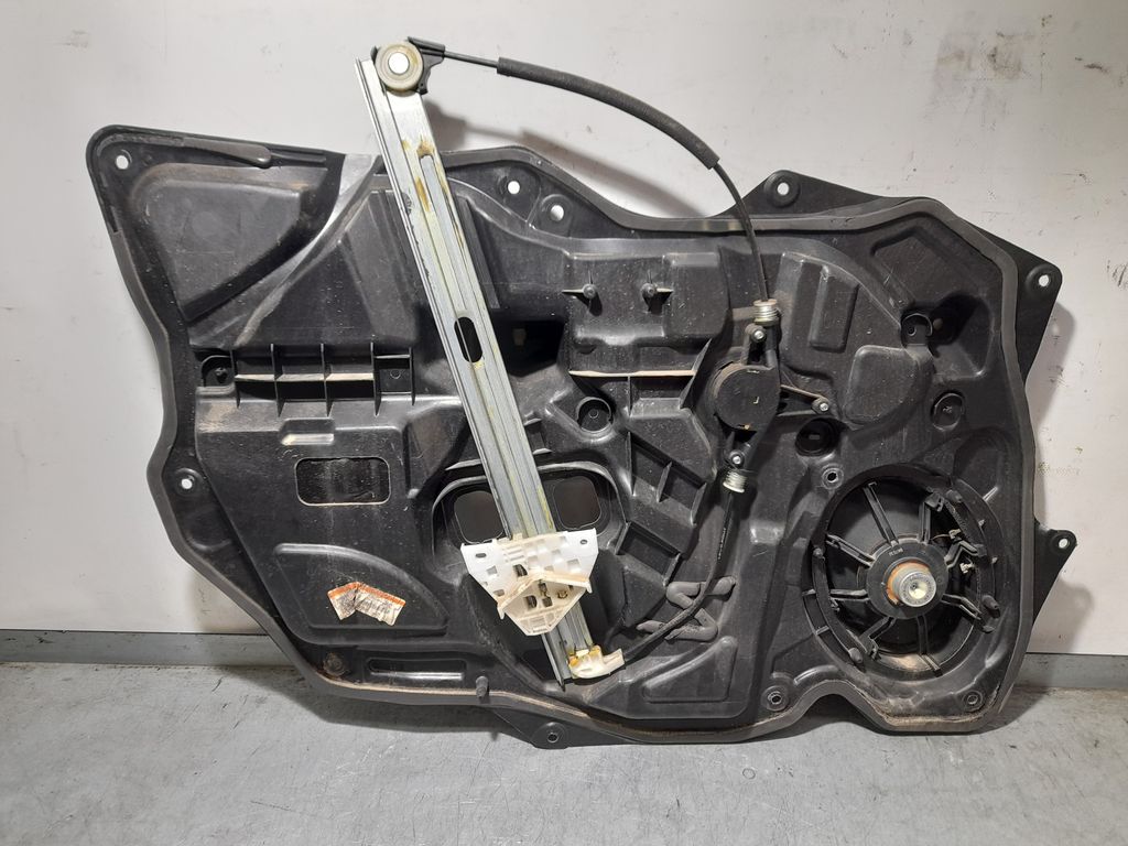 Elevalunas Delantero Derecho para Mazda 3 Lim. (Bl)