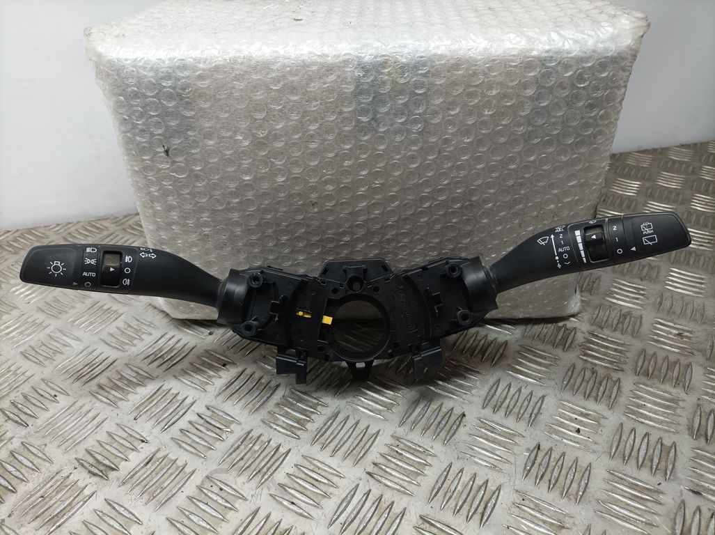 Mando Luces Y Limpia para Kia Rio (Yb)