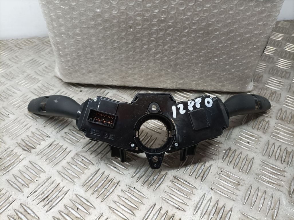 Mando Luces Y Limpia para Kia Rio (Yb)