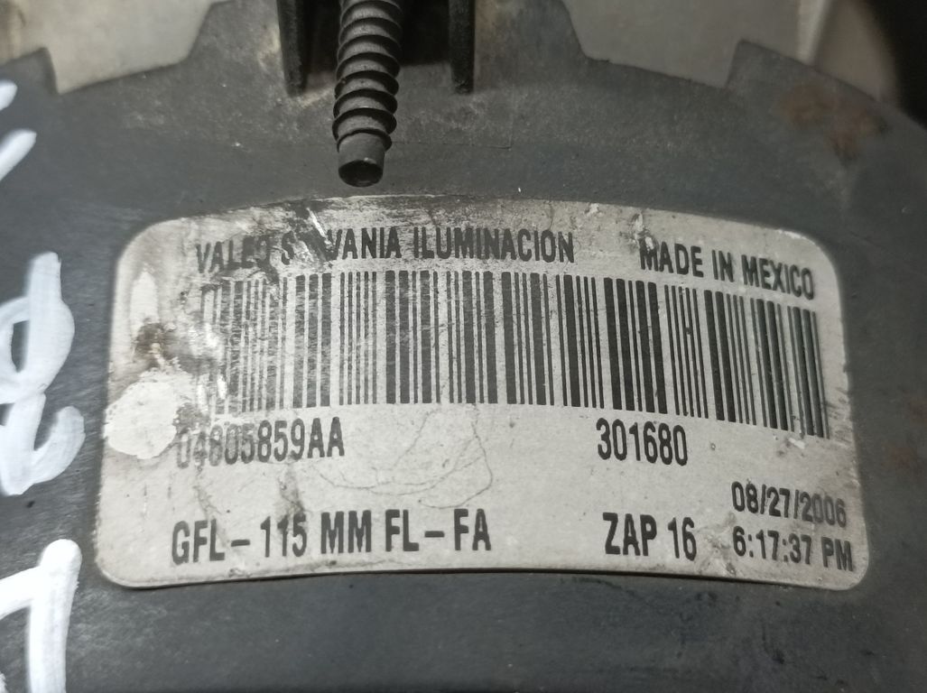Faro Antiniebla Izquierdo para Chrysler 300 C