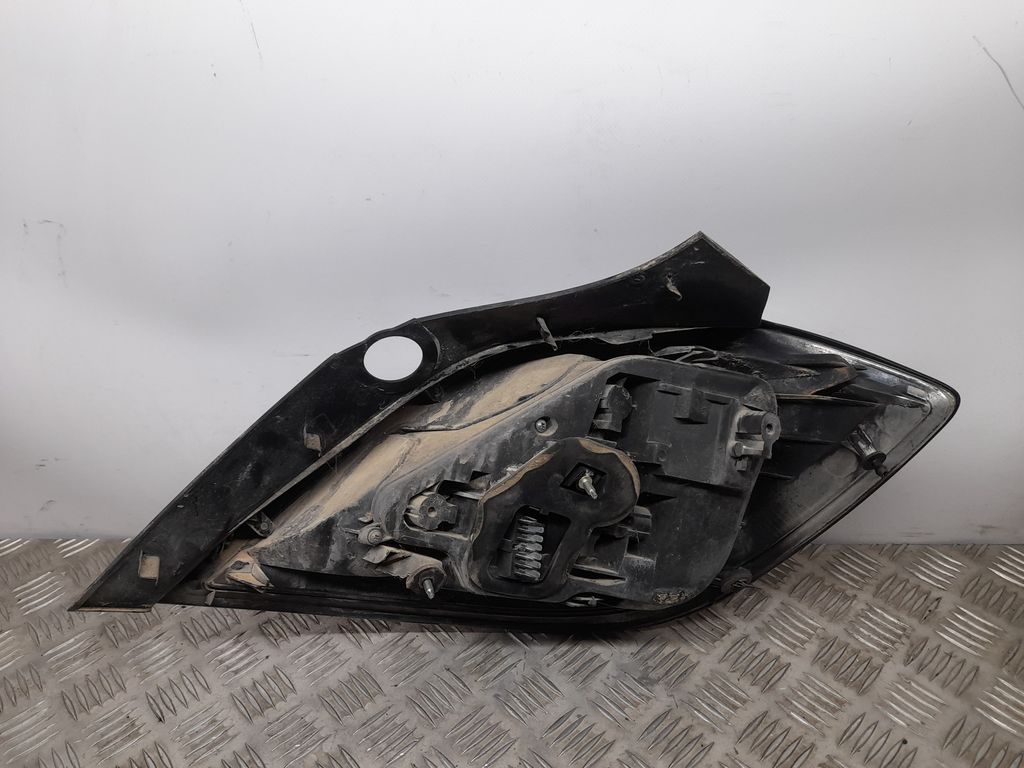 Piloto Trasero Izquierdo para Opel Astra H Berlina