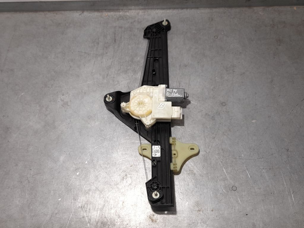 Elevalunas Delantero Derecho para Renault Clio V