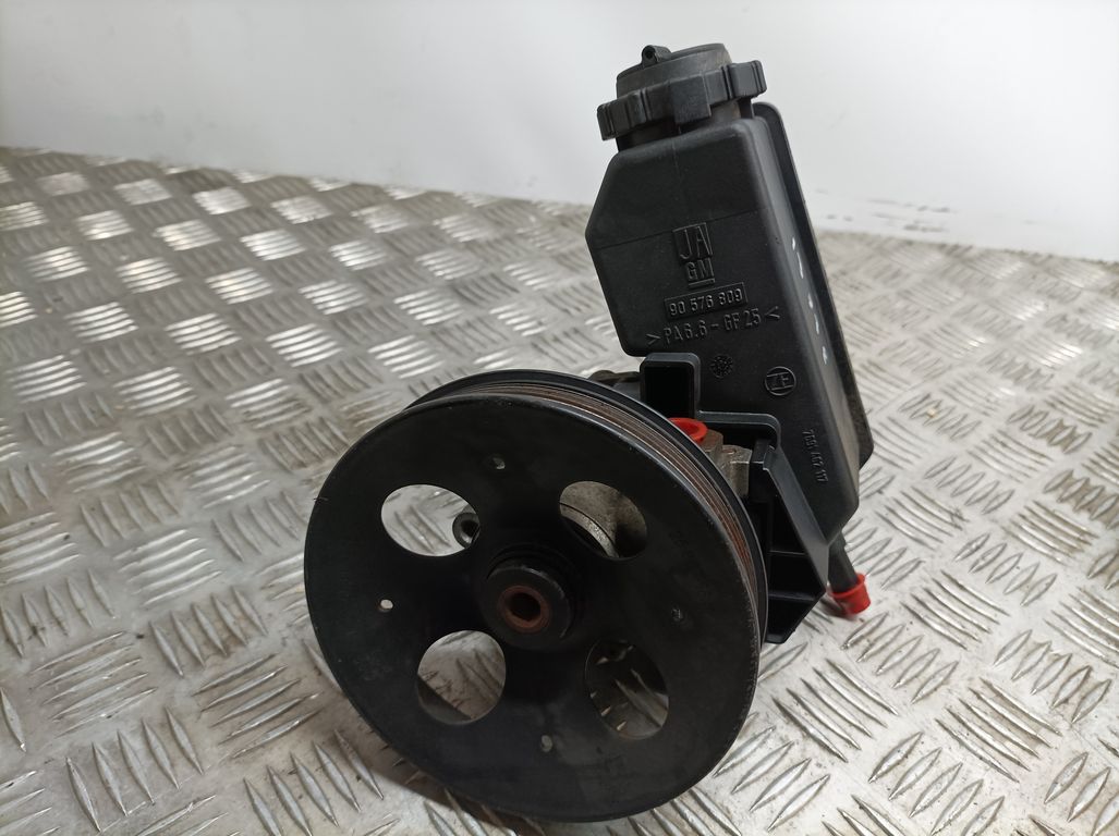Bomba Direccion para Opel Vectra B Berlina