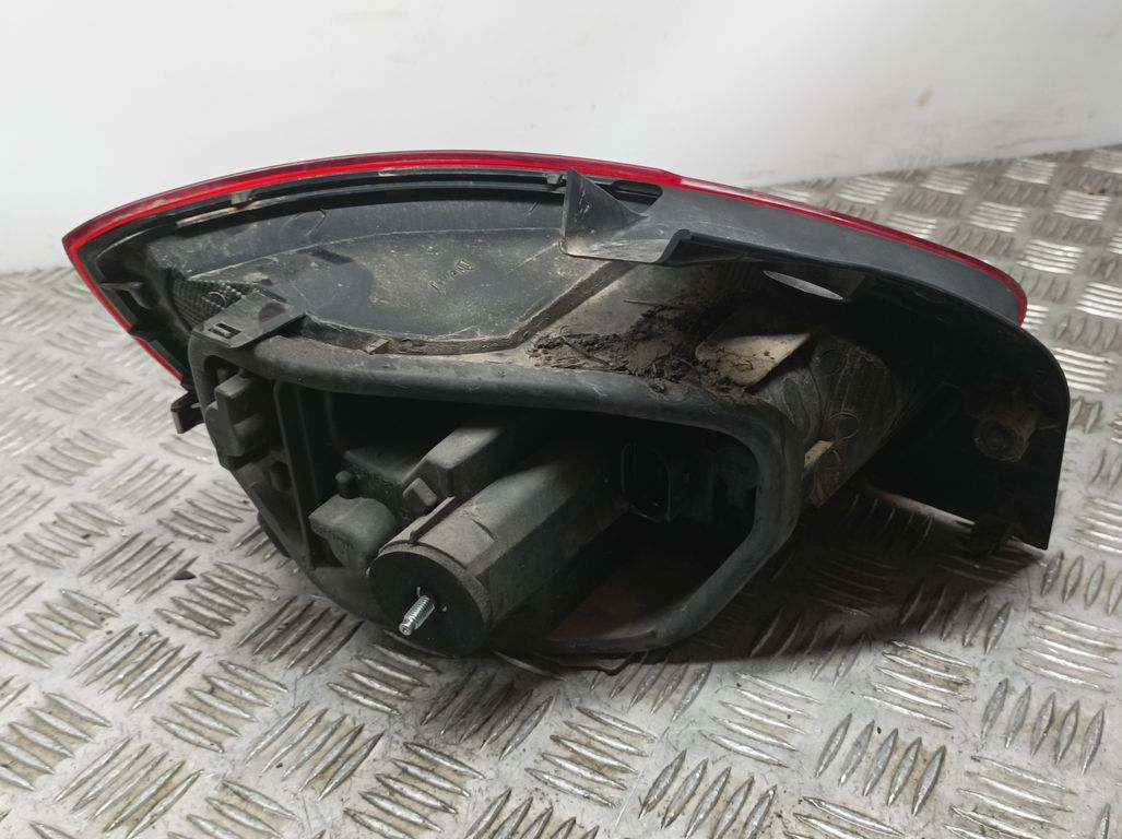 Piloto Trasero Derecho para Seat Ibiza (6J5)
