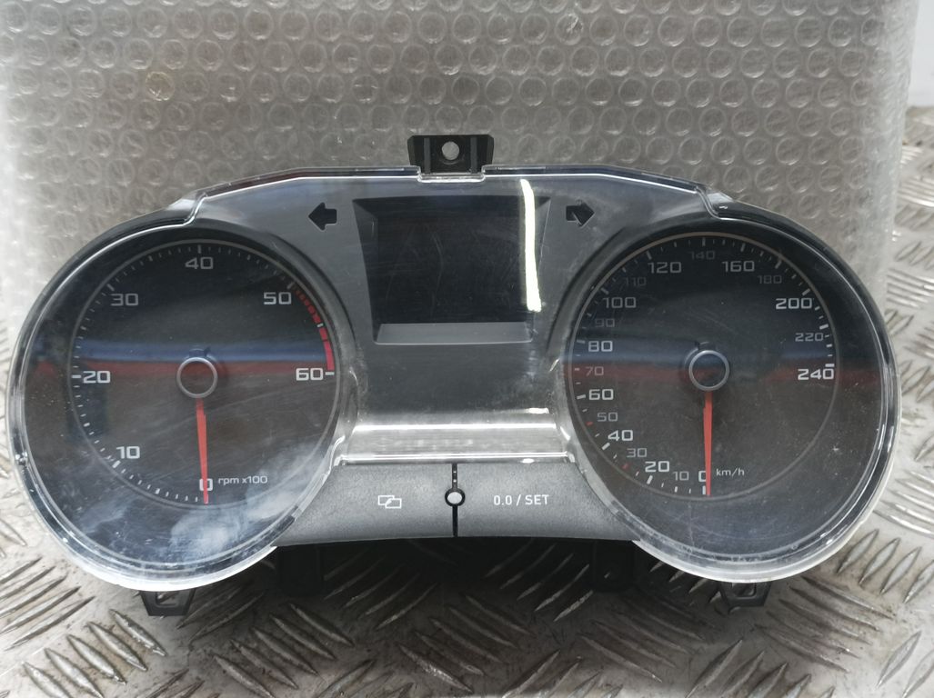 Cuadro Instrumentos para Seat Ibiza (6J5)