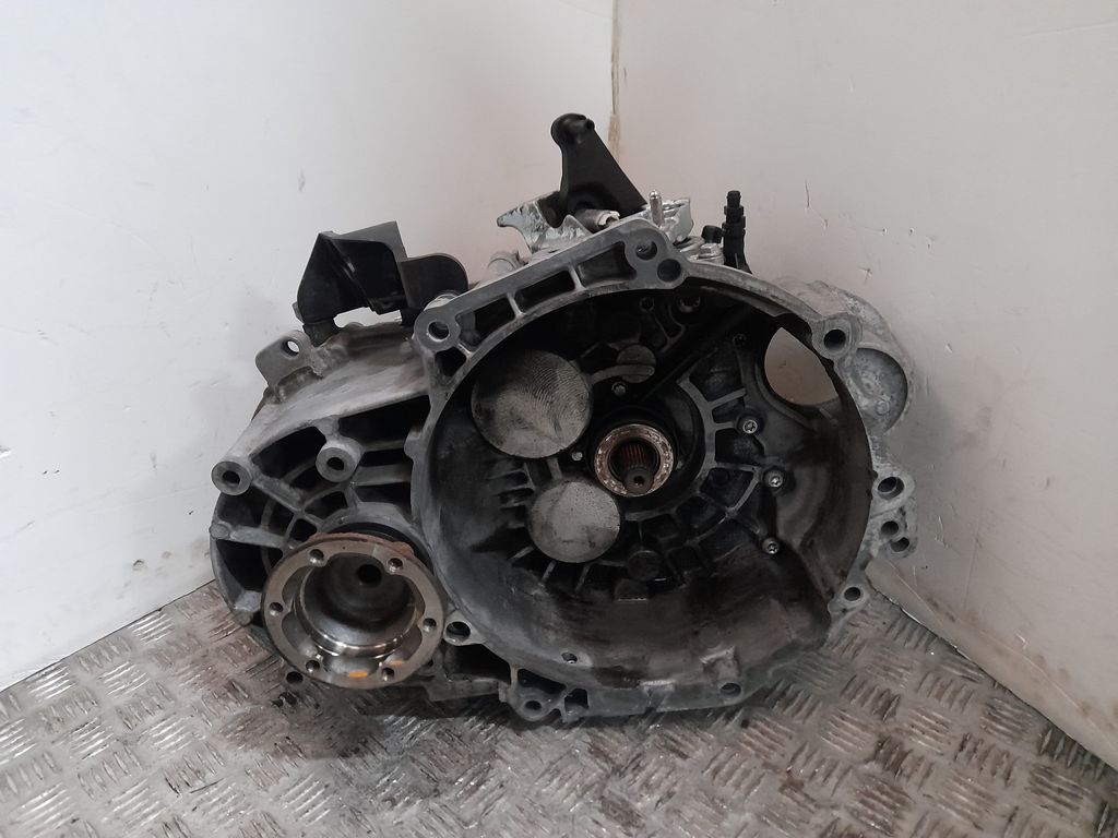 Caja Cambios para Volkswagen Scirocco (137)