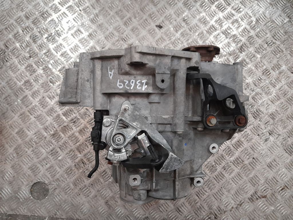 Caja Cambios para Volkswagen Scirocco (137)
