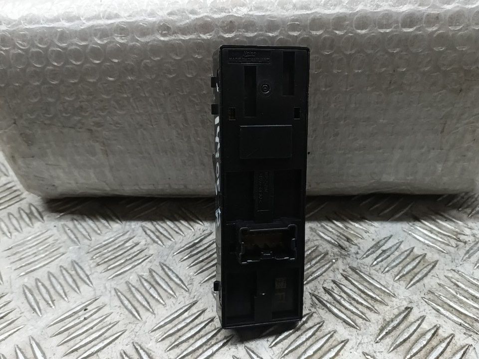 Mando Elevalunas Delantero Izquierdo para Nissan Qashqai (J11)