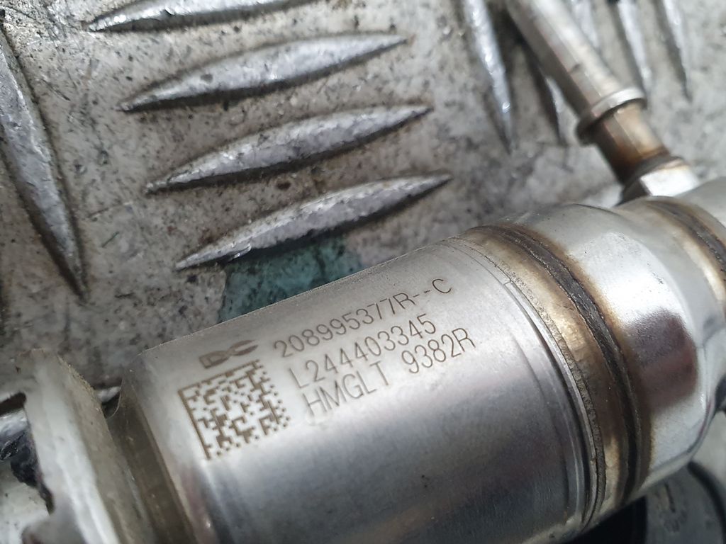 Inyector Adblue para Nissan Qashqai (J11)