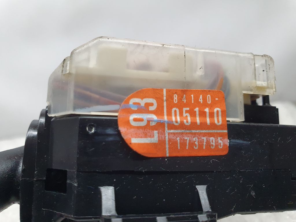 Mando Luces para Toyota Corolla Verso (R1)