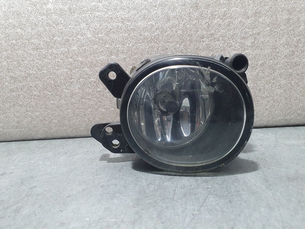Faro Antiniebla Derecho para Mercedes-Benz Clase B (W245)