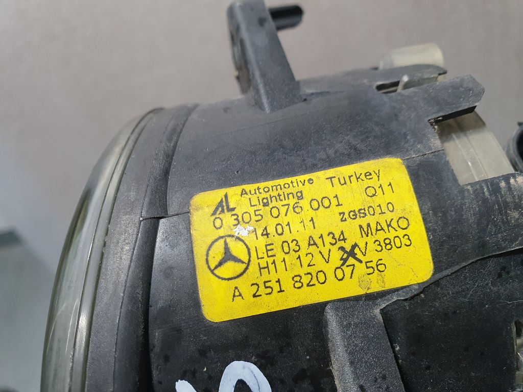 Faro Antiniebla Izquierdo para Mercedes-Benz Clase B (W245)