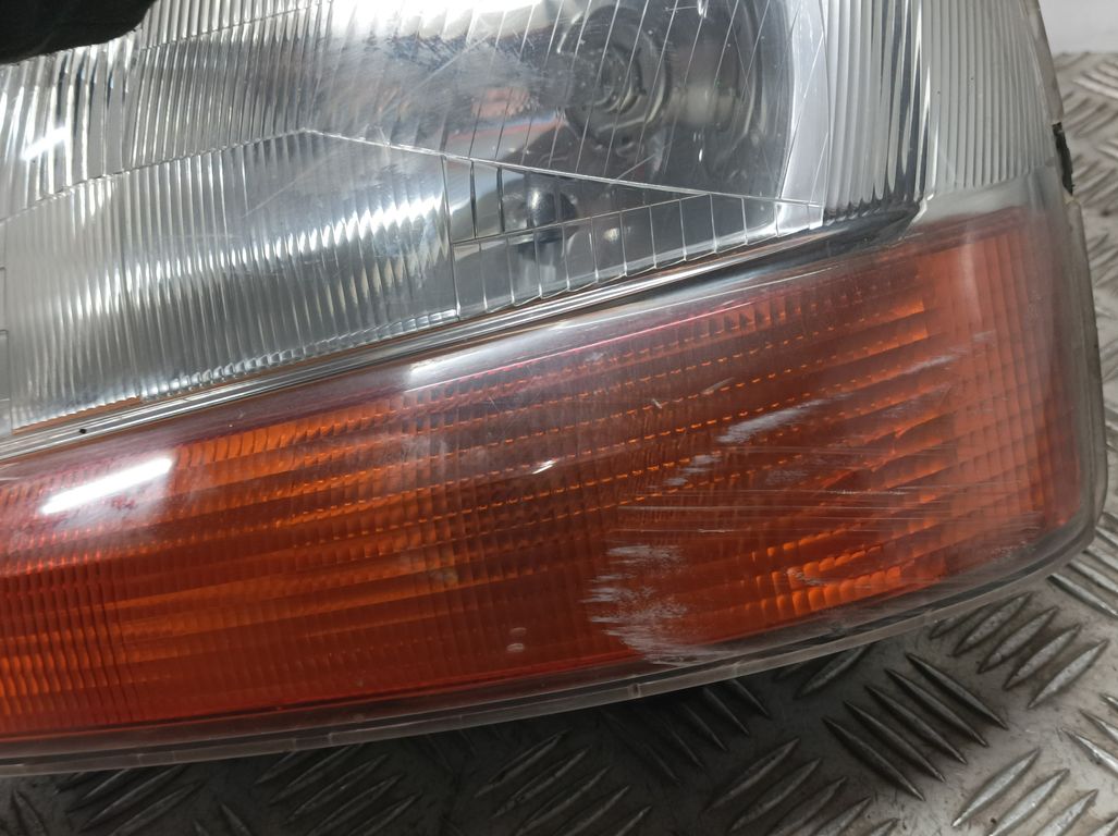 Faro Izquierdo para Renault Kangoo (F/Kc0)