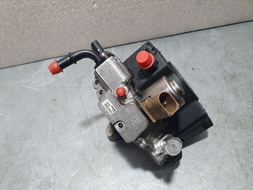 Bomba Alta Presion para Mercedes-Benz Clase Cla (W117)