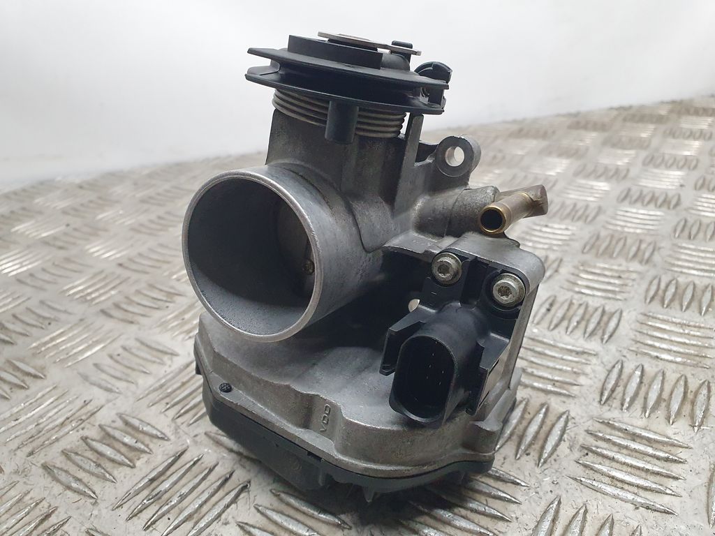 Caja Mariposa para Seat Arosa (6H1)