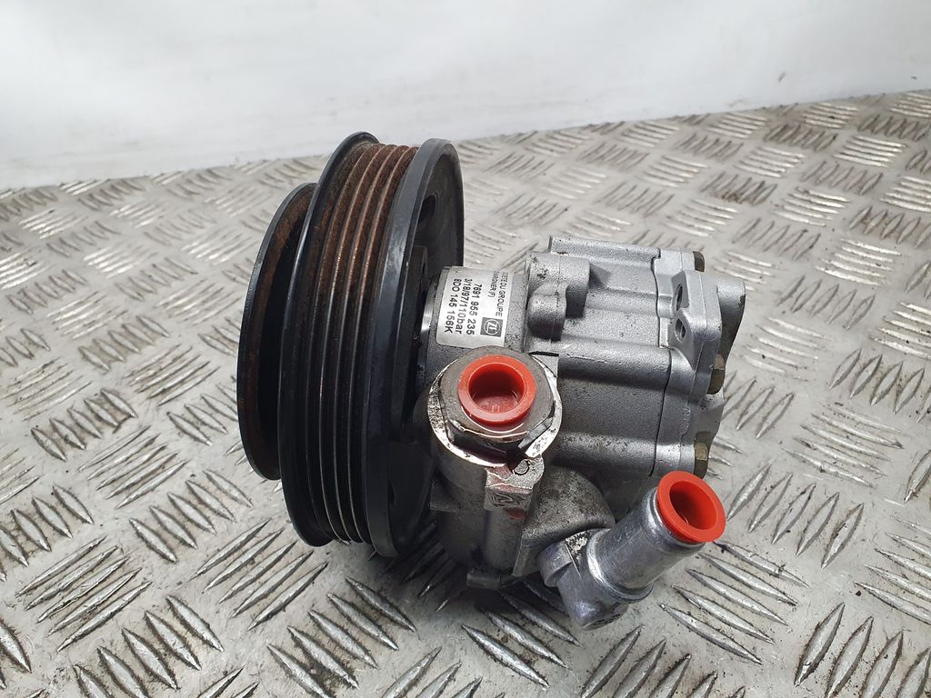 Bomba Direccion para Volkswagen Passat Berlina (3B2)