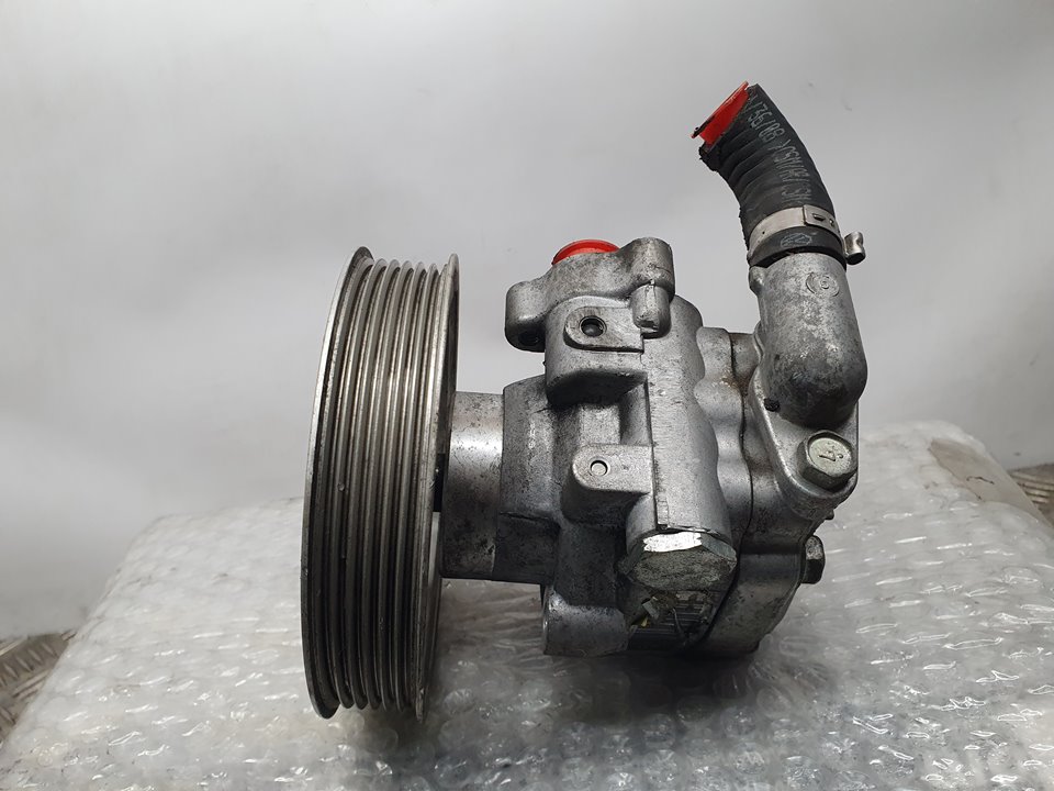 Bomba Direccion para Audi A5 Coupe (8T)
