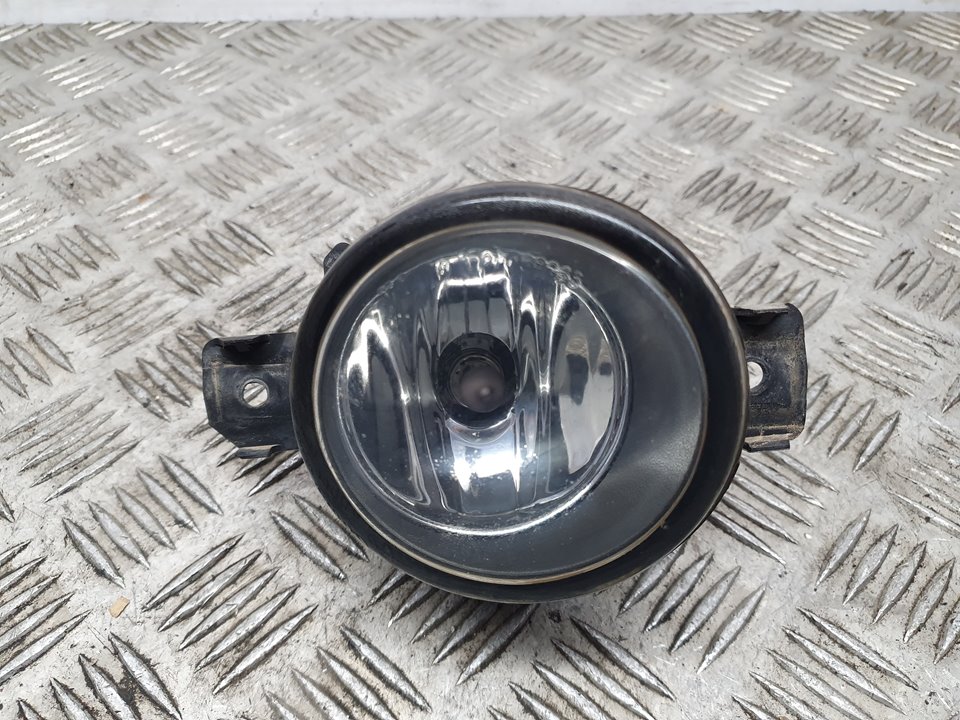 Faro Antiniebla Derecho para Nissan Primera Berlina (P12)