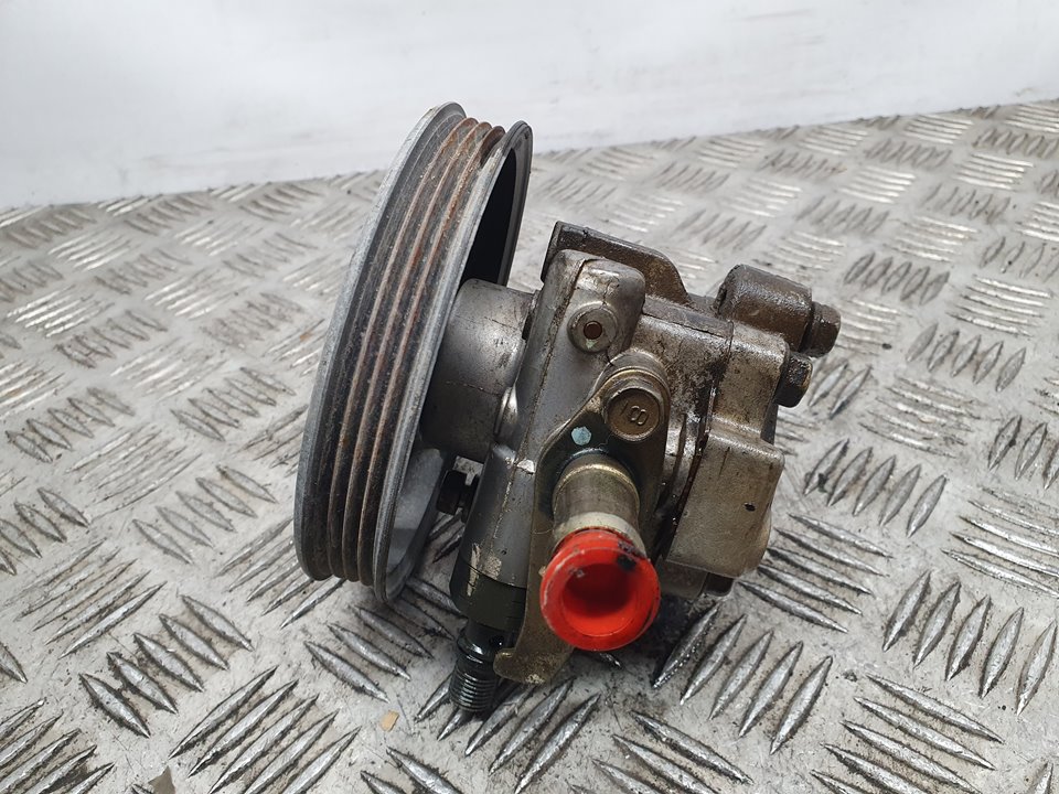 Bomba Direccion para Mitsubishi L 200 (K6/7)