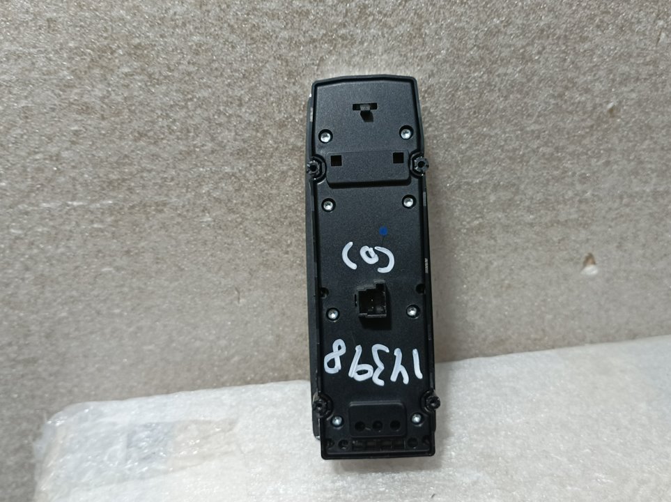 Mando Elevalunas Delantero Izquierdo para Mercedes-Benz Clase C (W204) Berlina
