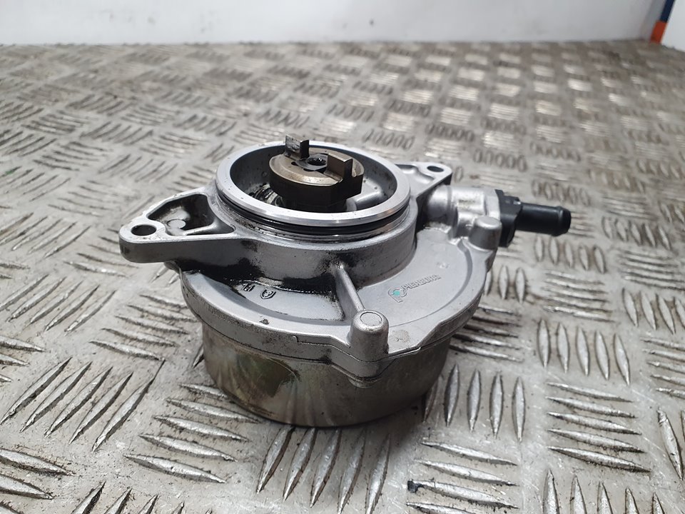 Depresor Freno / Bomba Vacio para Audi A8 (4E2)
