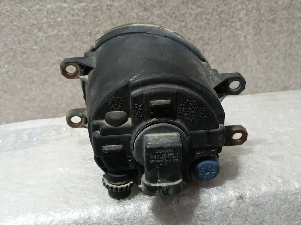 Faro Antiniebla Derecho para Toyota Auris