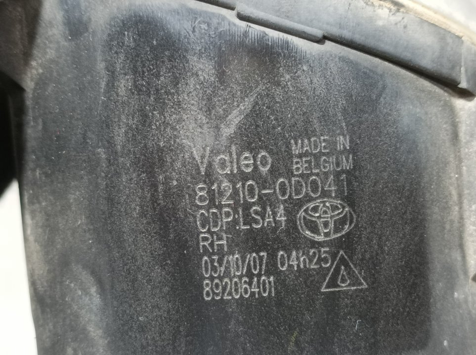 Faro Antiniebla Derecho para Toyota Auris