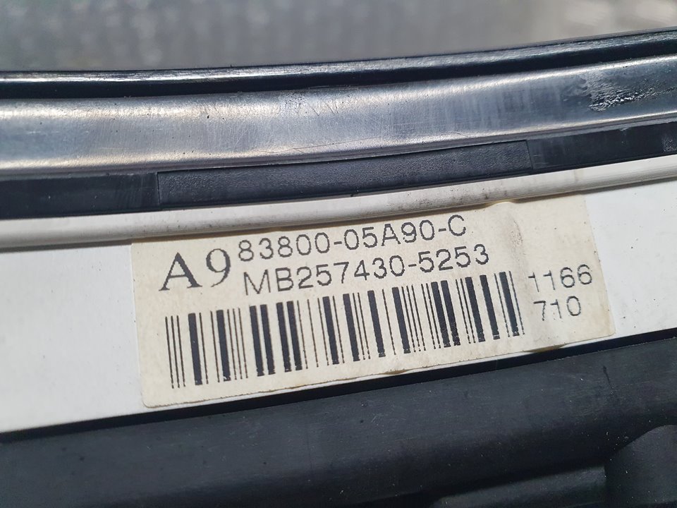 Cuadro Instrumentos para Toyota Avensis Berlina (T25)