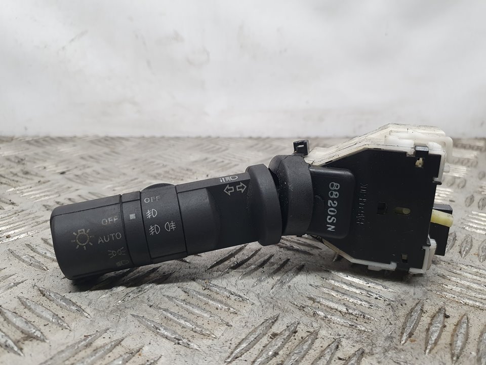 Mando Luces para Nissan Qashqai (J10)