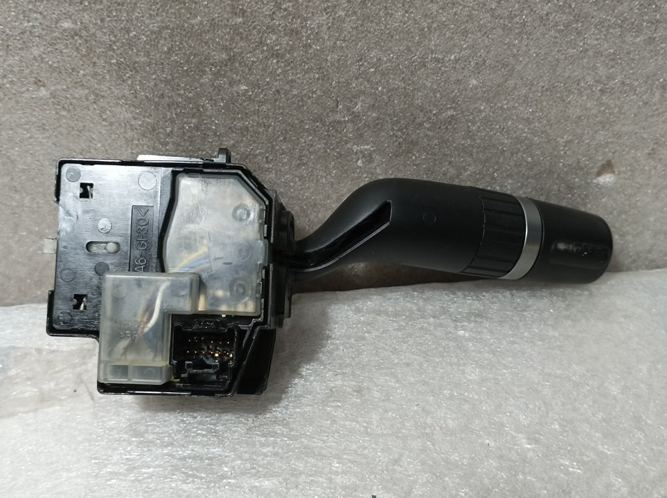 Mando Luces para Mazda 3 Lim. (Bl)