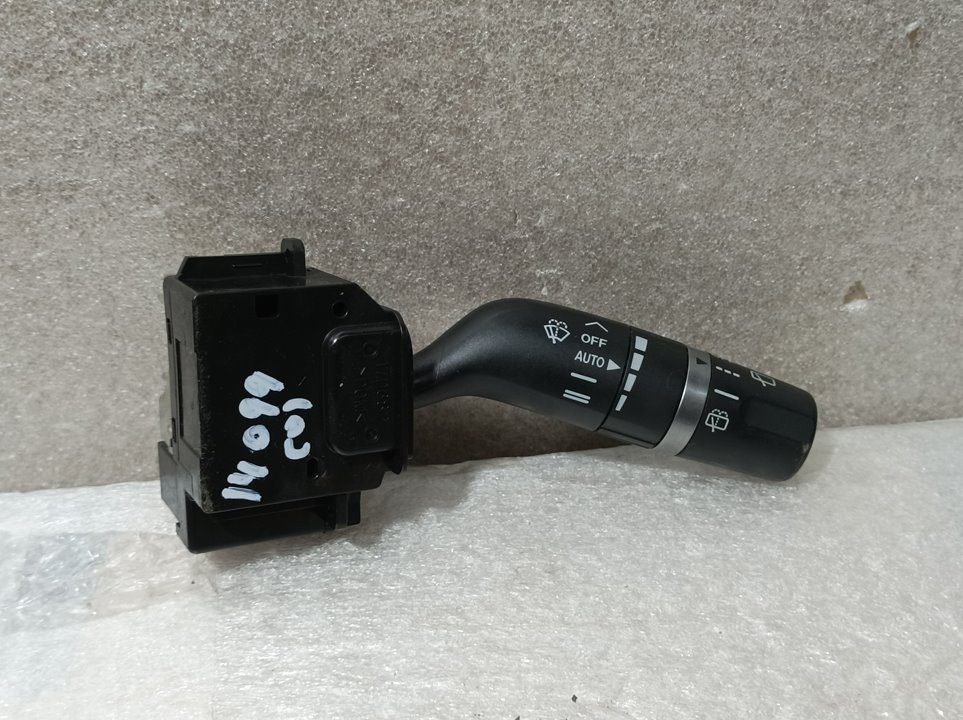 Mando Limpia para Mazda 3 Lim. (Bl)