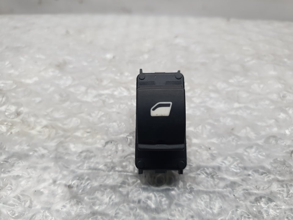 Mando Elevalunas Delantero Derecho para Peugeot 3008