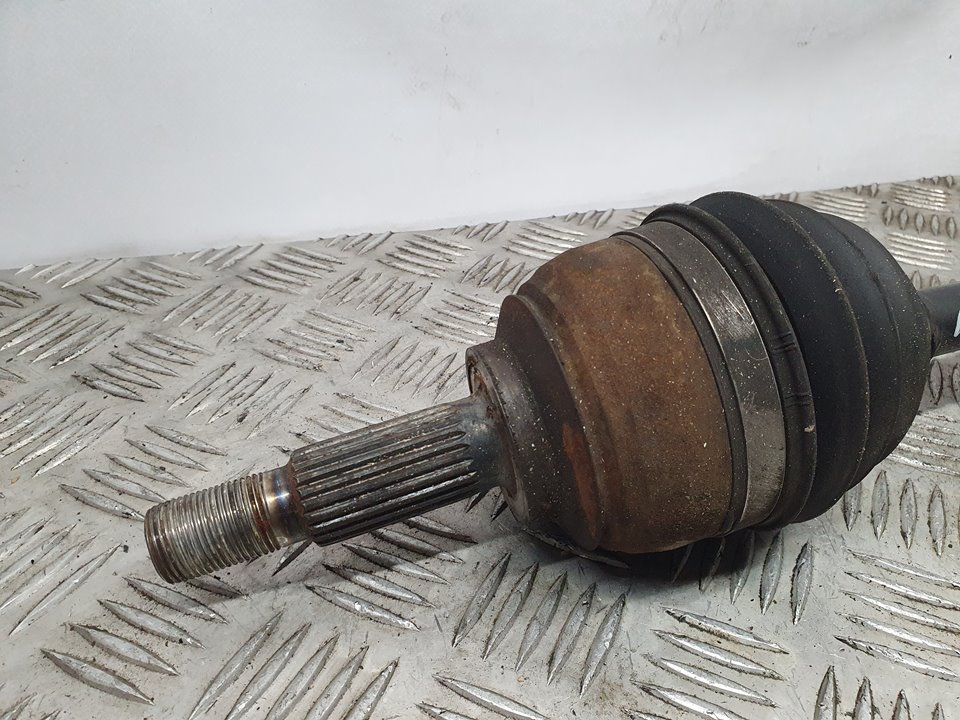 Transmision Delantera Izquierda para Nissan Micra V (K14)