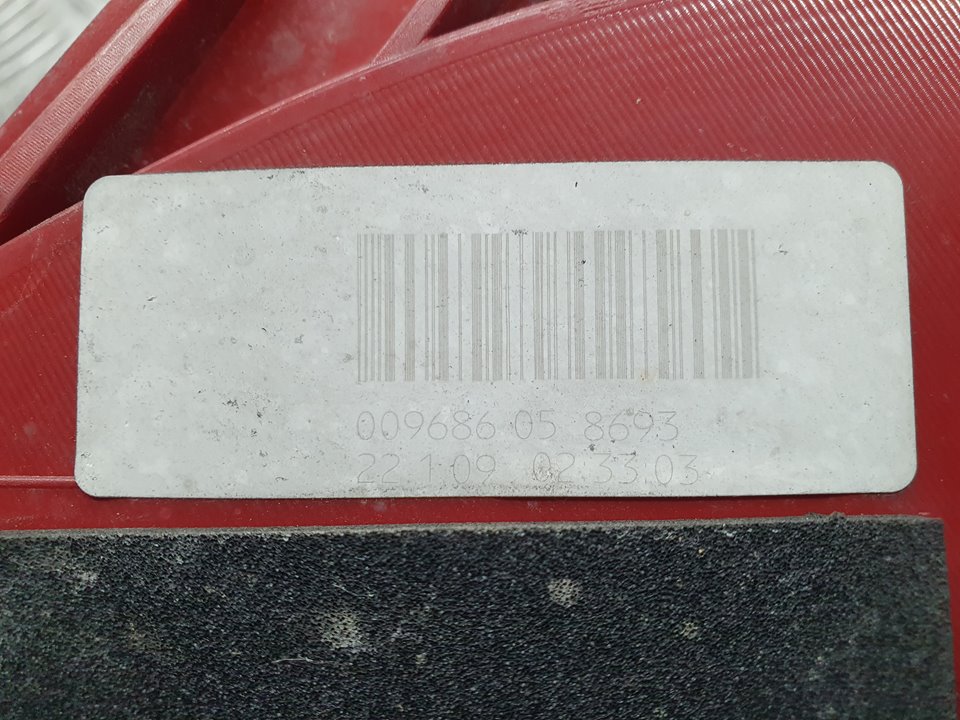 Piloto Trasero Izquierdo para Audi A4 Ber. (B8)