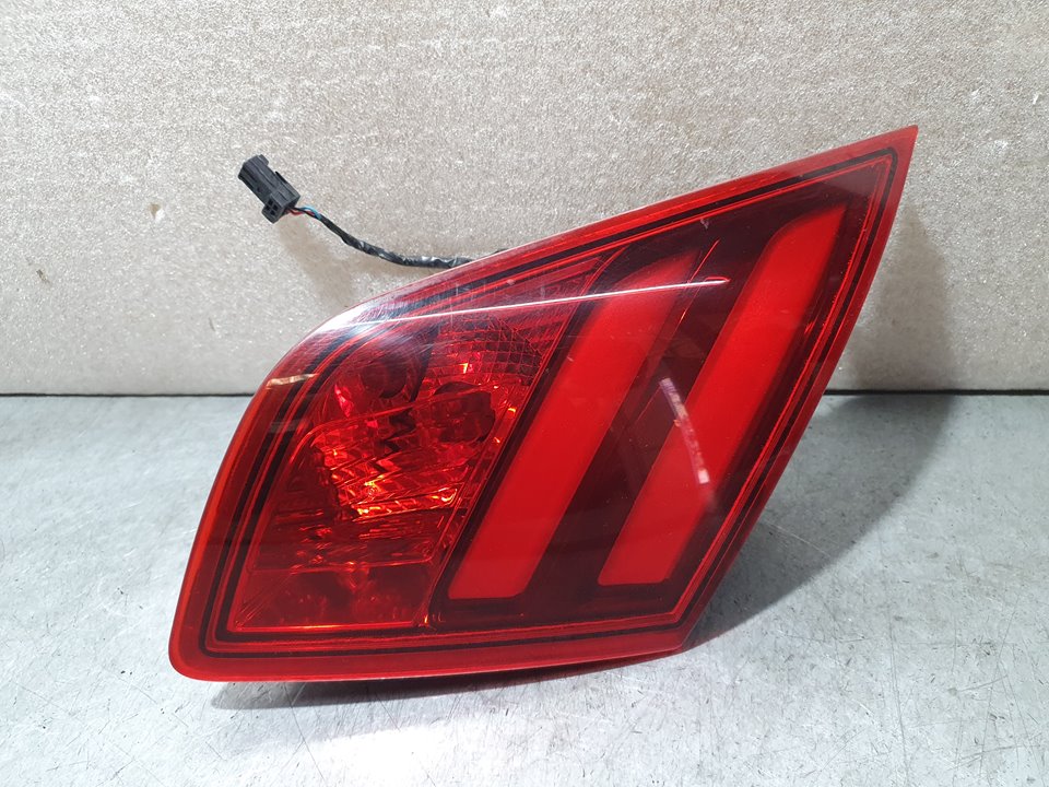Piloto Trasero Derecho para Peugeot 308
