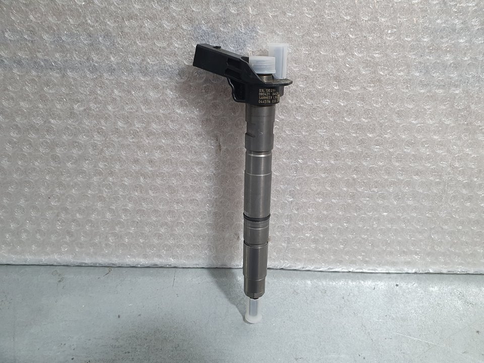 Inyector para Seat Exeo Berlina (3R2)