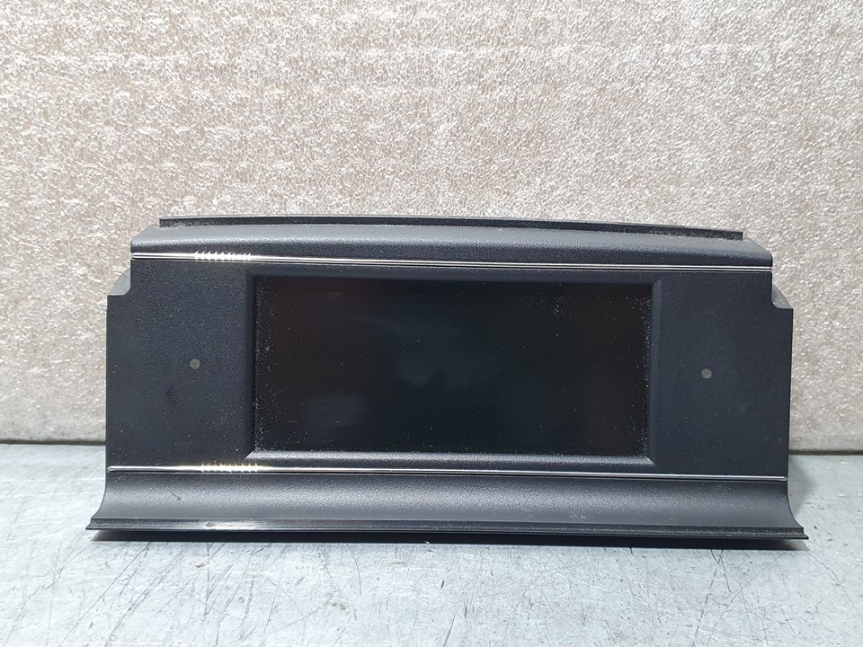 Pantalla Multifuncion para Mercedes-Benz Clase C (W204) Familiar