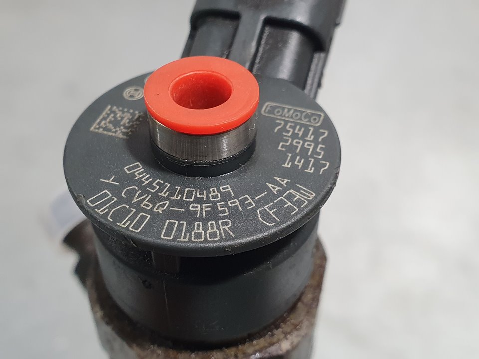 Inyector para Ford Kuga (Cbs)