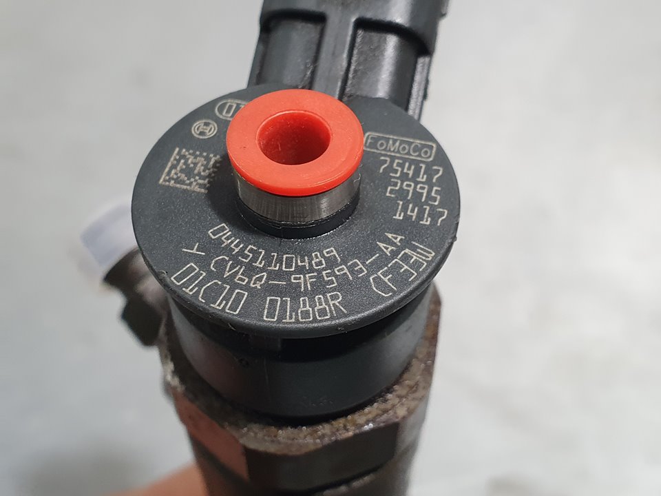 Inyector para Ford Kuga (Cbs)