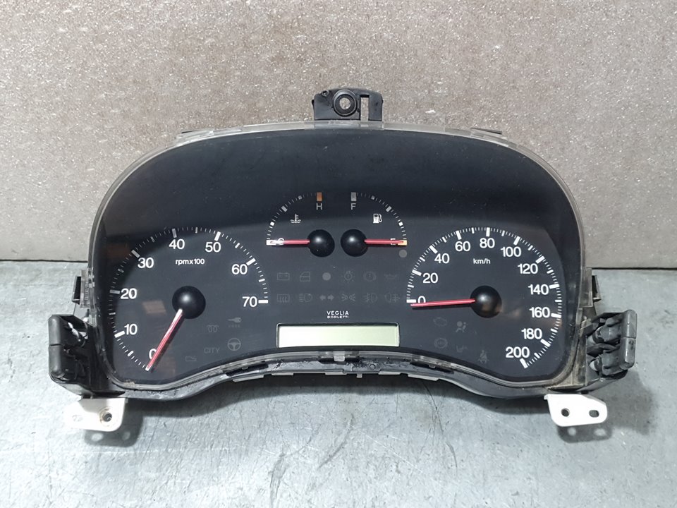Cuadro Instrumentos para Fiat Punto Berlina (188)