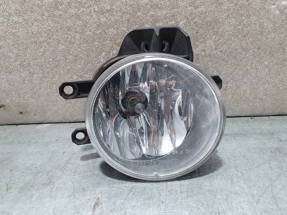 Faro Antiniebla Izquierdo para Toyota Auris
