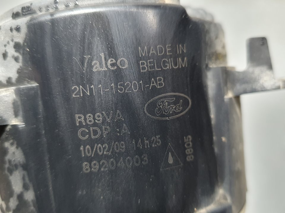 Faro Antiniebla Derecho para Ford Focus Lim. (Cb4)