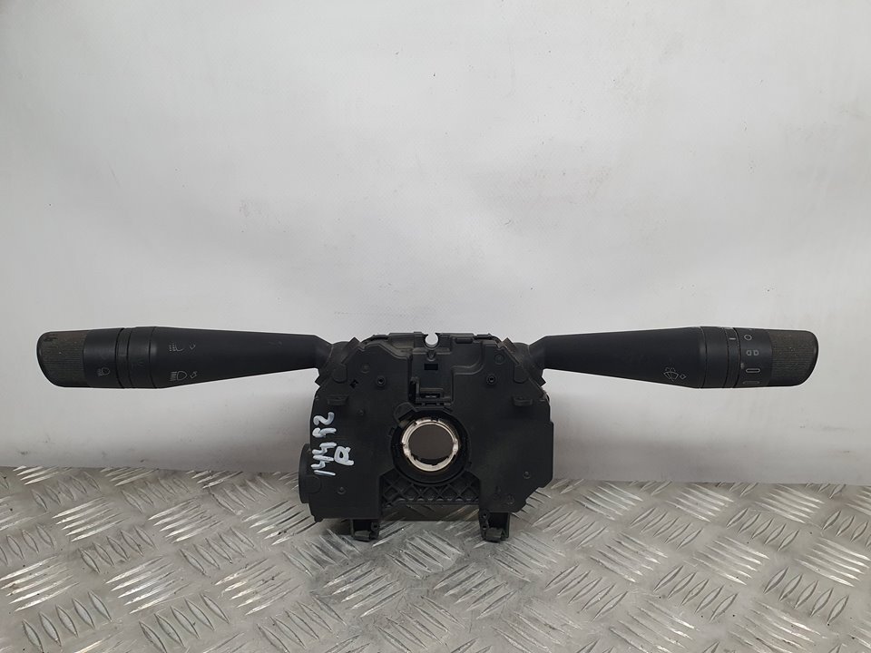 Mando Luces Y Limpia para Fiat Doblo Ii Cargo (263)