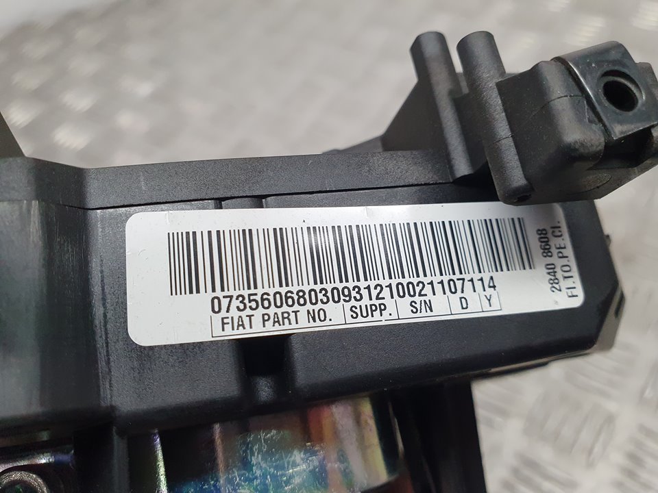 Mando Luces Y Limpia para Fiat Doblo Ii Cargo (263)