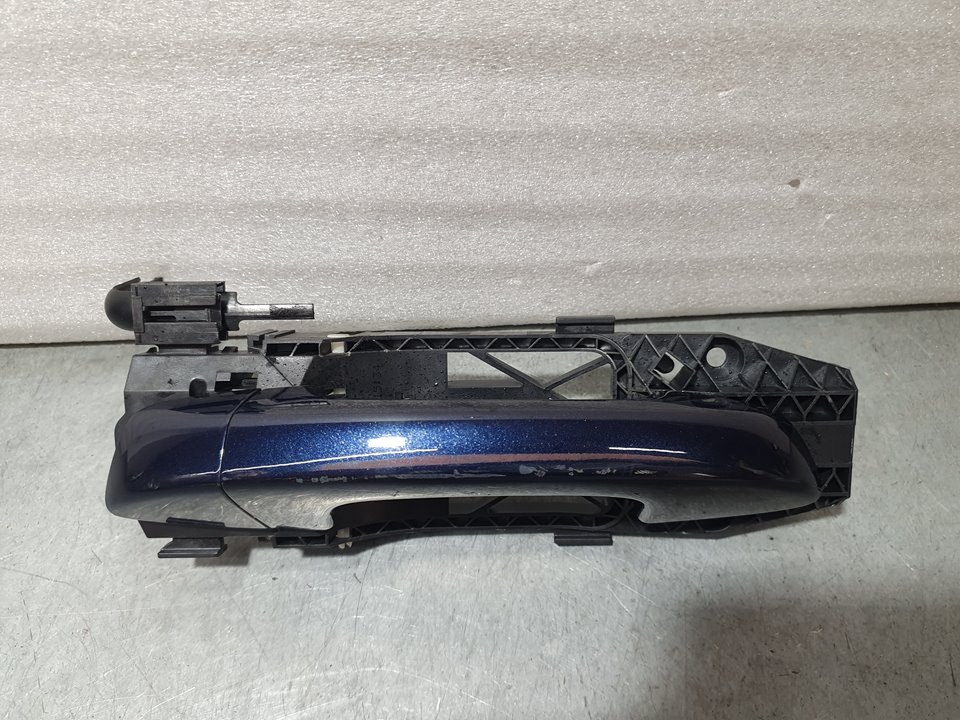 Maneta Exterior Lateral Derecha para Seat Alhambra (710)