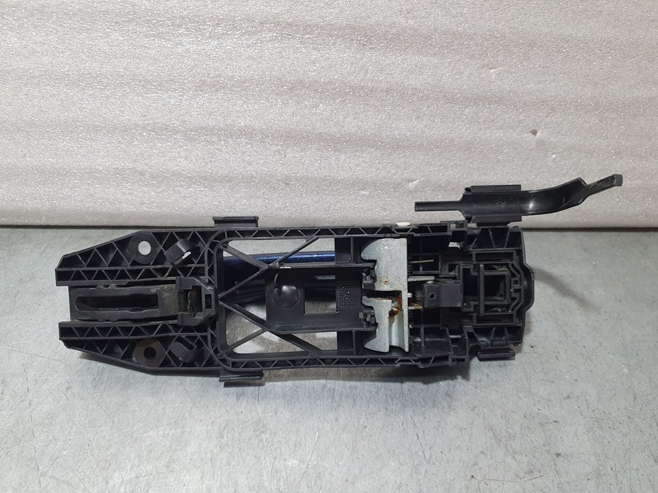 Maneta Exterior Lateral Derecha para Seat Alhambra (710)