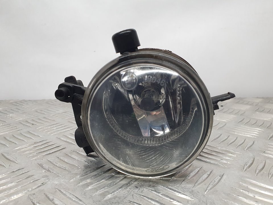 Faro Antiniebla Derecho para Ford Focus Berlina (Cap)