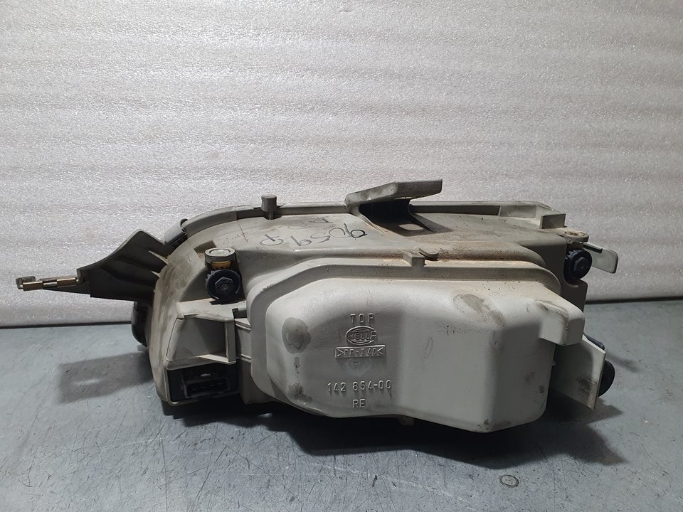 Faro Derecho para Fiat Punto Cabrio (176)