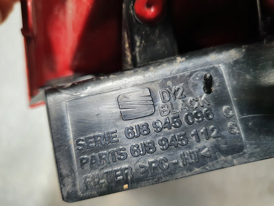 Piloto Trasero Derecho para Seat Ibiza St (6J8)