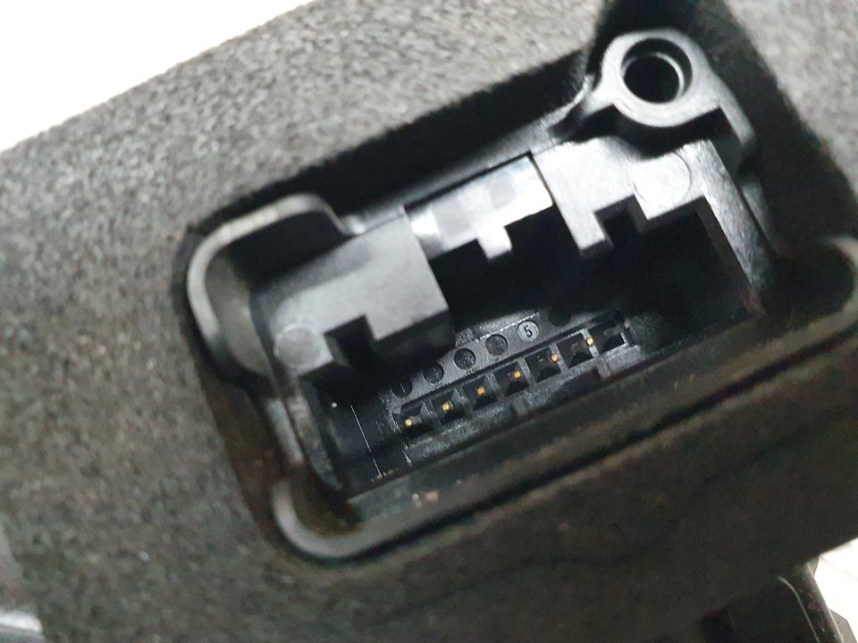 Cerradura Puerta Delantera Derecha para Volkswagen Golf Vii Lim. (Bq1)